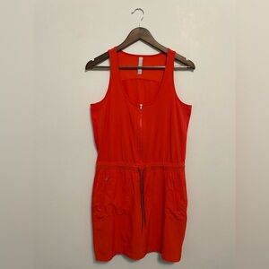 Athleta Expedition Dress in Vermillion Size 6
